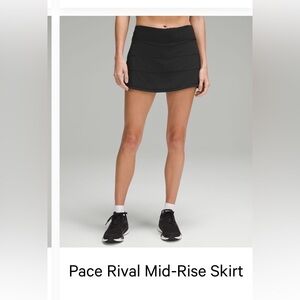 Lululemon Pace rival skirt in size 6&8